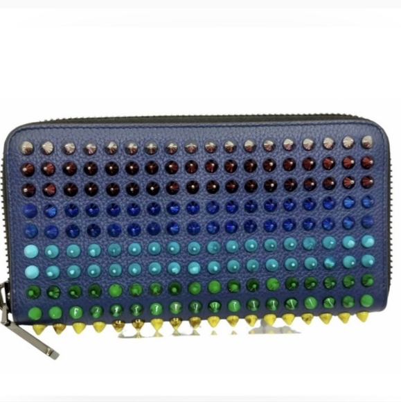 SALE TODAY ONLY!Authentic Louboutin Wallet/Clutch with chain! - Picture 3 of 11